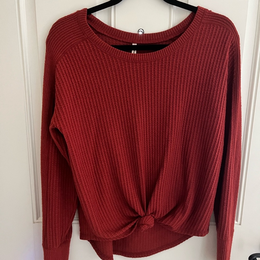 Mudd Women's Rust Crew Neck Sweater